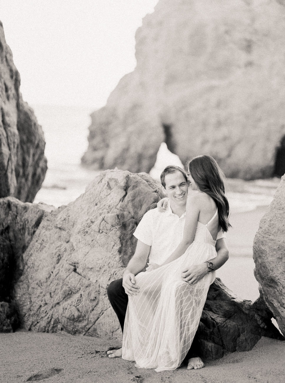 Malibu-engagement-los-angles-film-wedding-photographer-destination-pasadena